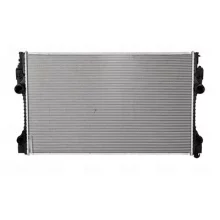 Radiaator, mootorijahutus Nissens 63779