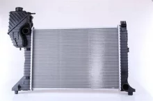 Radiaator, mootorijahutus Nissens 62687A
