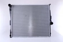 Radiaator, mootorijahutus Nissens 60803A