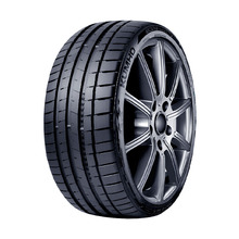 Suverehv Kumho PS72 XL 245/30 R19 89 Y