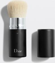 Kabuki pintsel Dior N17, 1 tk