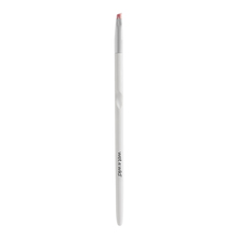 Silmalaineri pintsel Wet n Wild Angled Liner Brush E781B, 1 tk