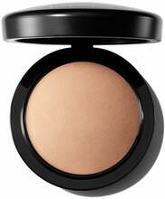 Kompaktpuuder MAC Mineralize Skinfinish Natural, Medium Golden, 10 g