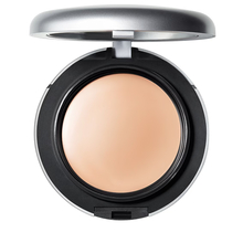 Kompaktne jumestuskreem MAC Cosmetics Studio Fix, NC30, 10 g